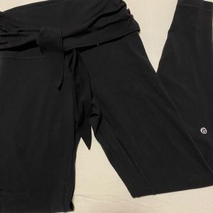 Lulu lemon black align tie up bow leggings